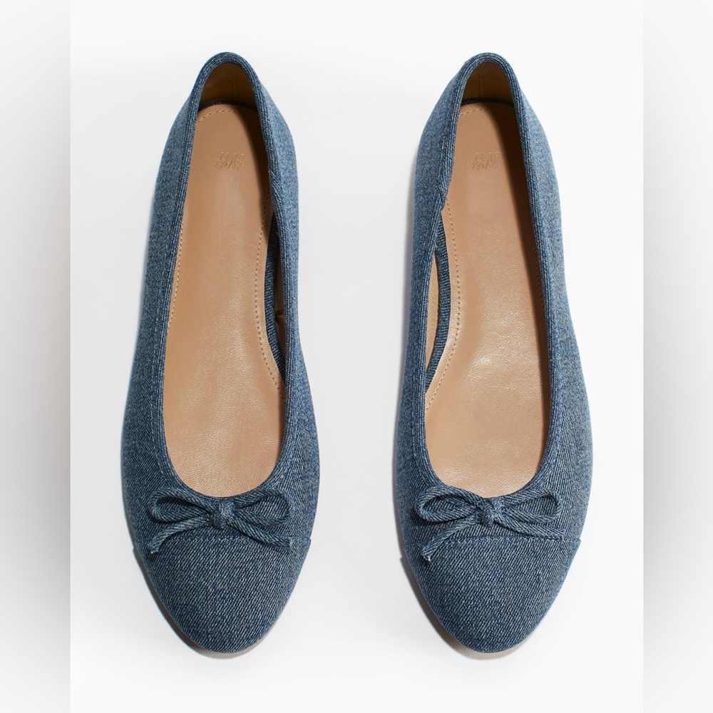 Women's Denim Blue Ballet Flats Size 8